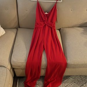 RED JUMPSUIT MEDIUM! ♥️